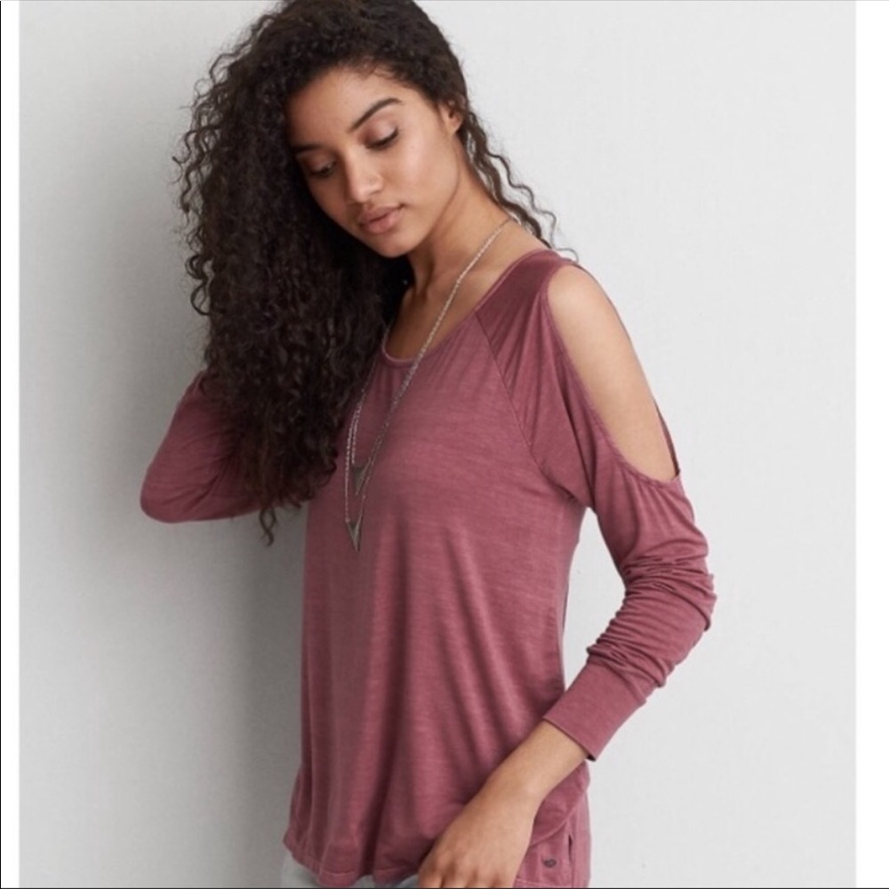 Black AE soft and sexy cold shoulder